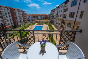 Apollon Apartments