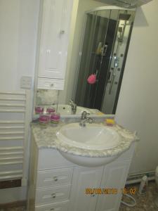 B&B / Chambres d'hotes studios les Hortensias : photos des chambres