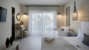 By the sea luxury suites Thassos Greece