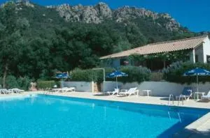 马里迪索利庄园酒店 - 卡拉罗莎