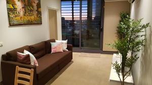 2BEDS Melbourne Central|Crown Casino|Colin|S Cross