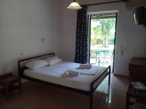 Hotel Dougas