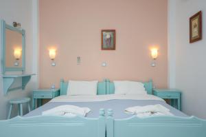 Sunday Studios Naxos Greece