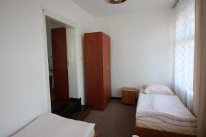 Basic Triple Room room in Dom wypoczynkowy Szarotka&Krokus