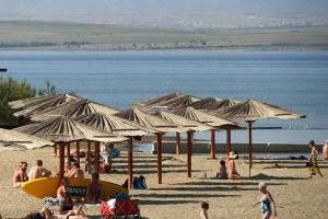 Apartments by the sea Nin, Zadar - 15513