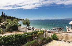Two-Bedroom Apartment with Terrace and Sea View room in Apartments by the sea Sutivan Brac - 15617