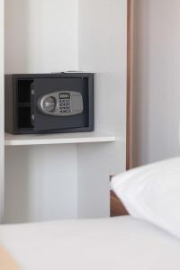 Two-Bedroom Apartment with Terrace and Sea View room in Apartments with a parking space Novalja Pag - 6432