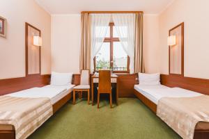 Twin Room room in Domus Mater Hotel