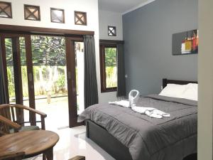 Phòng Tiêu Chuẩn Giường Đôi Nhìn Ra Vườn (Standard Double Room with Garden View)