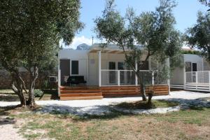 Bungalov Mobile Homes Katinka, Starigrad Paklenica, Croatia Starigrad-Paklenica Chorvatsko