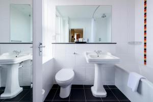 Double Room room in The Metropole Hotel Cork