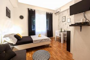 Lucky Rooms