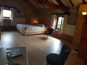 B&B / Chambres d'hotes Chambres et Table d'hotes Il Fut Un Temps... : photos des chambres