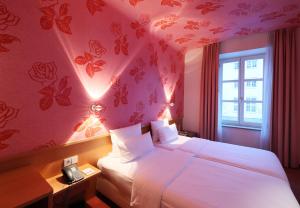 Urban Double Room  room in Design Hotel Stadt Rosenheim