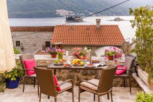 Perast Venetian Jewel House - Stunning View