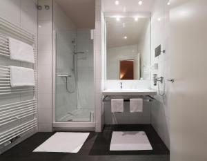 MOMA1890 Boutique Hotel