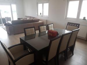 Lux Apartman Muratovic