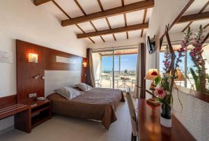 Hotels Hotel Les Dunes : photos des chambres