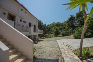 Marilena Apartments Alonissos Greece