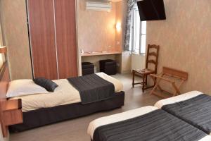 Hotels Logis Hotel Bellevue : photos des chambres