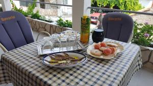 Three-Bedroom Holiday Home  room in House Fani