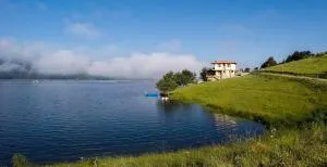 Divna Guest House - Dospat