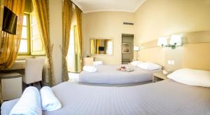 Diogenis Hotel
