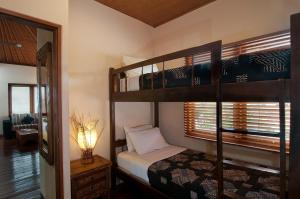 4BR Villa Selasa - Minggu Villas Seminyak