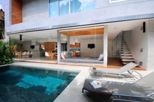 4BR Villa Minggu - Minggu Villas Seminyak