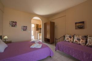 Edra Studios Halkidiki Greece