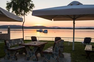 Edra Studios Halkidiki Greece
