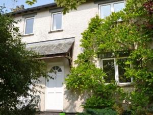 Bluehill Cottage