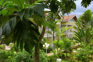 Merrils Beach Resort II