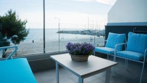 Costa Domus Blue Luxury Apartments