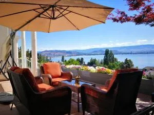 Lakeview Oasis Bed and Breakfast - West Kelowna