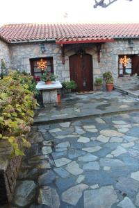 Guesthouse Karahalios