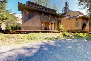 Snowbird Condo #170-D - ويتير