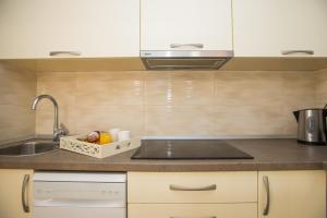 Madonna Field Apartment