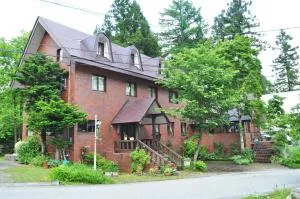 松鼠小屋膳食公寓 - 大町市