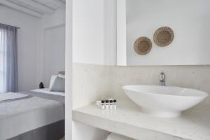 Mrs. Armelina by Mr&Mrs White Hotels Paros Greece