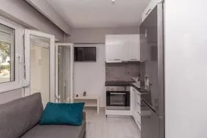 Akti Alegra Apartment - Lagomandra