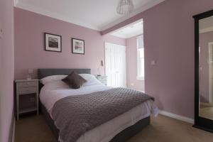 Vesta Central Bath Apartment