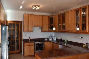 Novi Escape 1 Beachfront with balcony