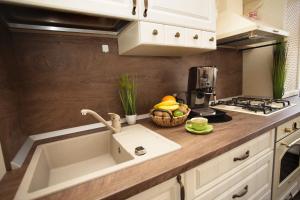 Rox Central Apartments 3