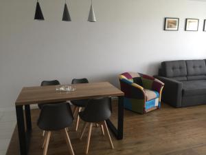 Baltic Apartament z basenem zewnętrznym ul Marynarska 4, Sarbinowo