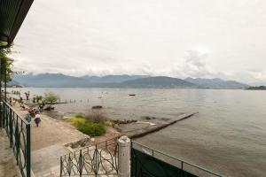 Via di Mezzo, Isola dei Pescatori, Stresa, Italy.