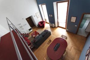 Fancy Blue Duomo Duplex Apartement