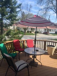 Ellis House Bed & Breakfast