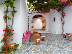 Aegeo Hotel Folegandros Greece