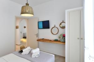 Corina Studios-Apartments Paros Greece